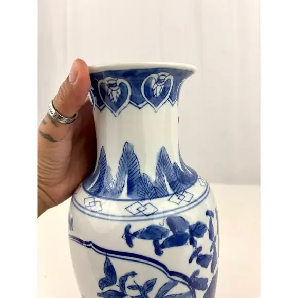 Blue & White Chinese Porcelain Vase with Floral & Bird Design‎ 11.75" - Picture 10 of 14
